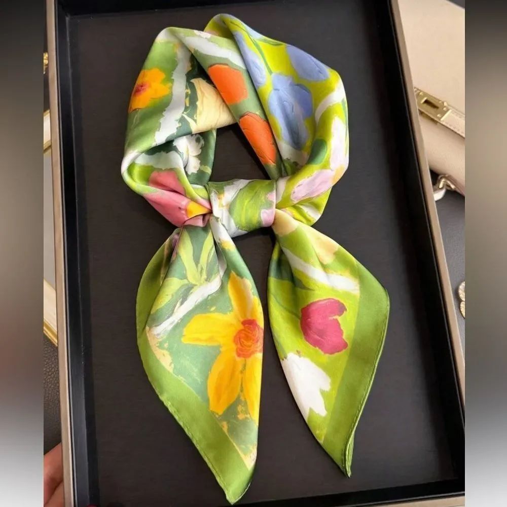 Floral Print Green Neck Scarf A1595